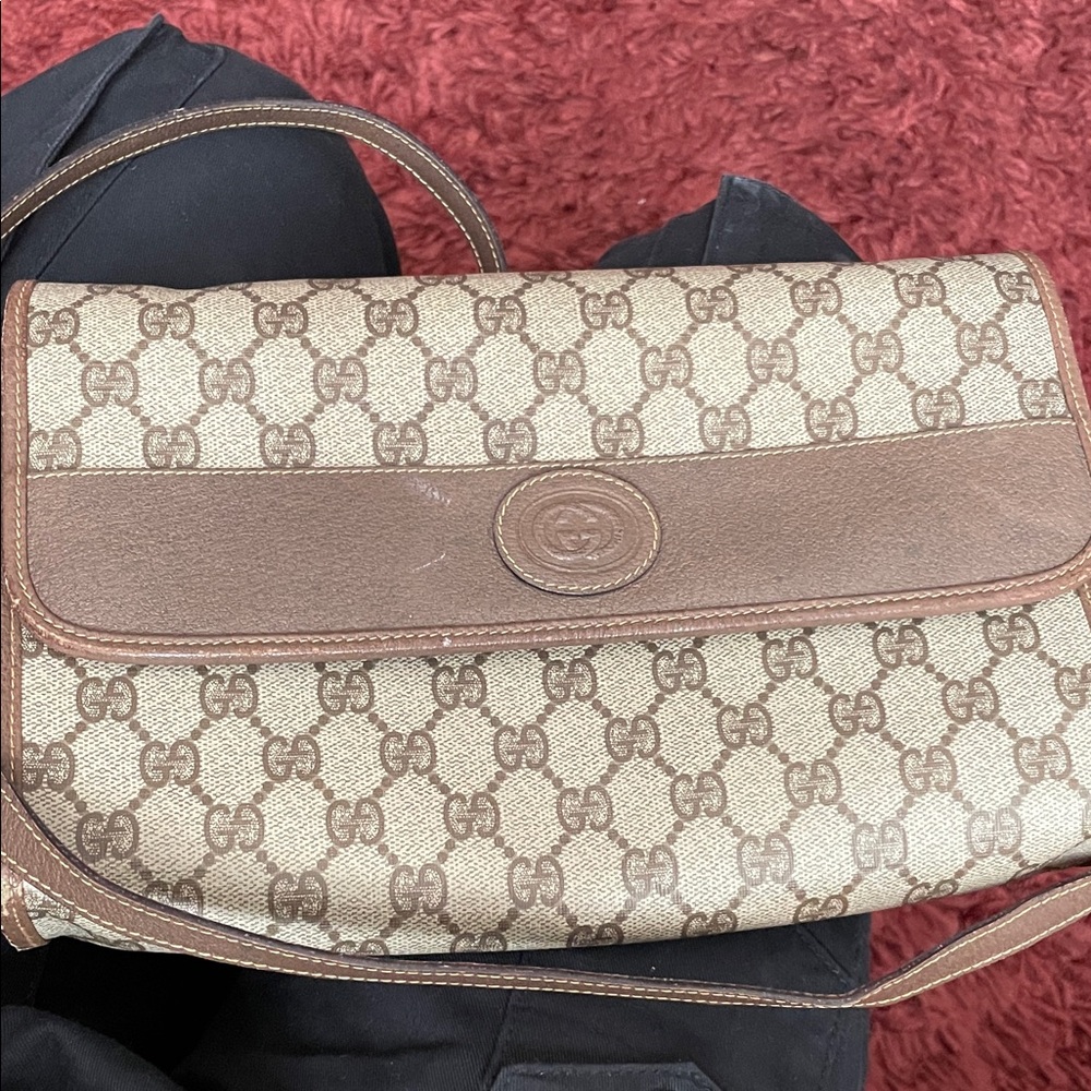 Gucci Beige and Brown Logo Shoulder Bag